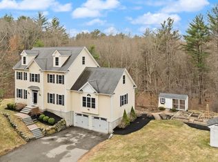 22 Dexter Dr, Rowley, MA 01969