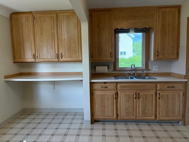 3208 Tuxedo Ave — Photo 3