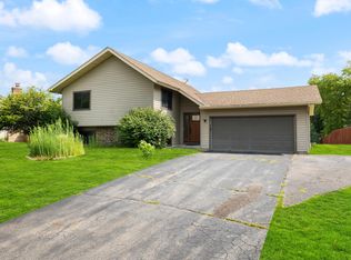 1417 Raleigh Dr, Burnsville, MN 55337