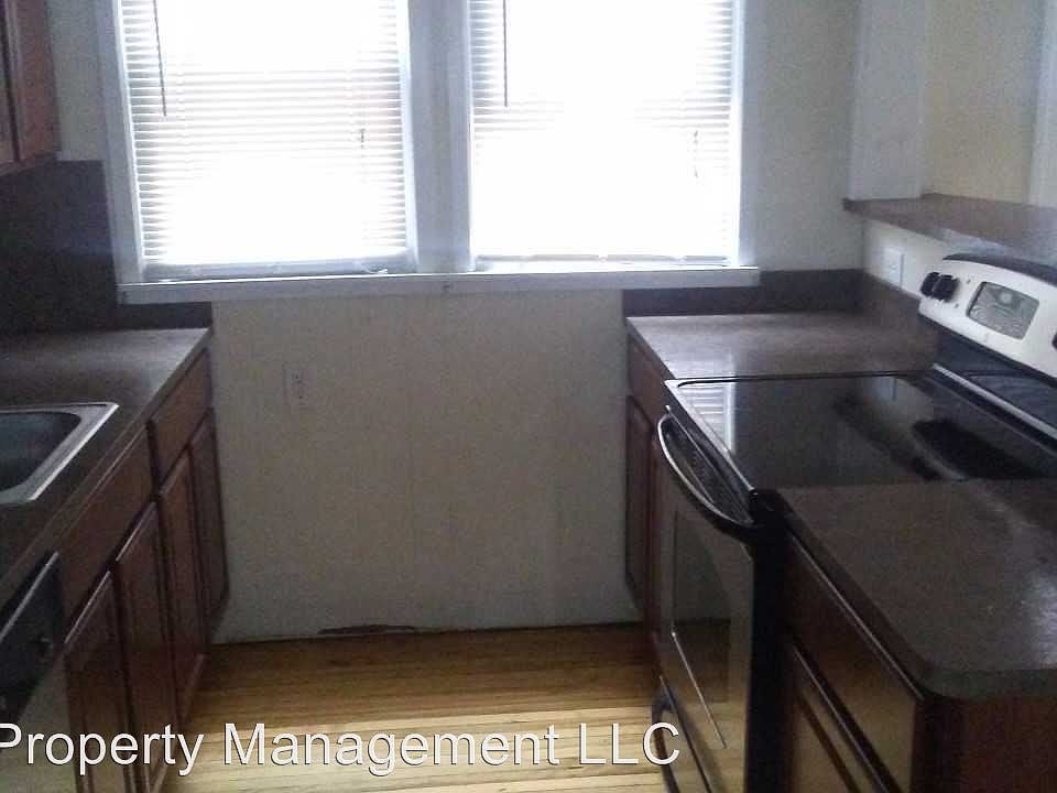 2nd image of 862 Nottingham Rd APT 1S
