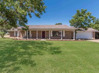 555 Utah St, China Spring, TX 76633