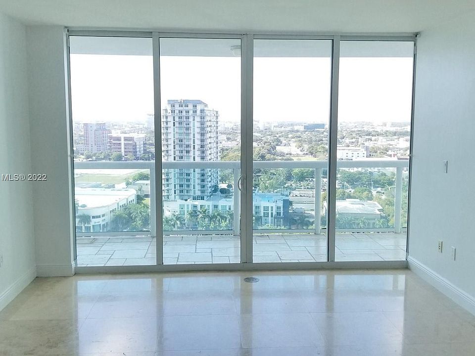 1st image of 1800 N Bayshore Dr APT 2110