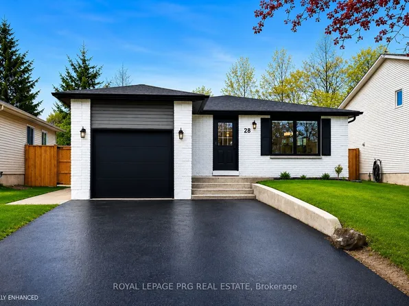 26 Hickling Trl, Barrie, ON L4M 5S4