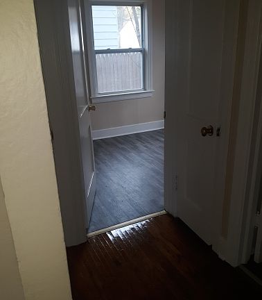 4th image of 1428 Sherman Ave
