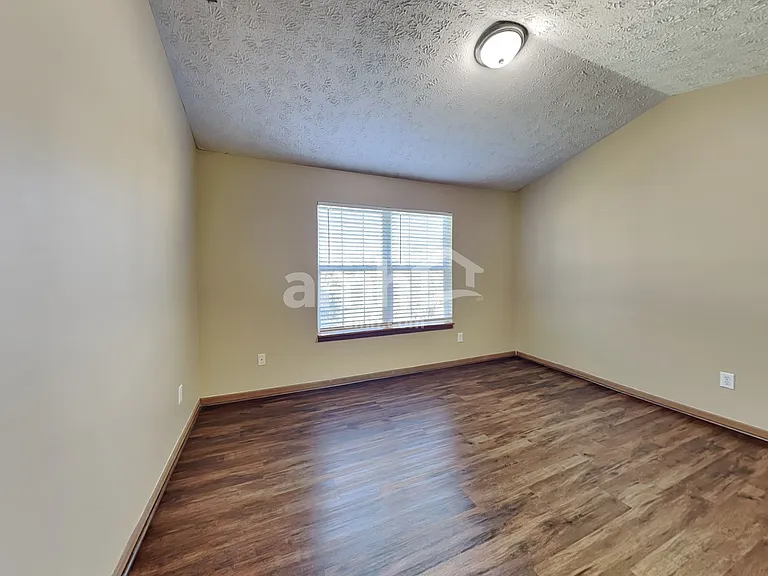 7206 Barnwell Pl — Photo 10