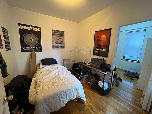 Rented by Compass | media 21