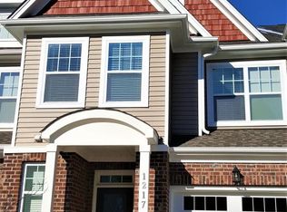 1217 Alston Forest Dr, Cary, NC 27519