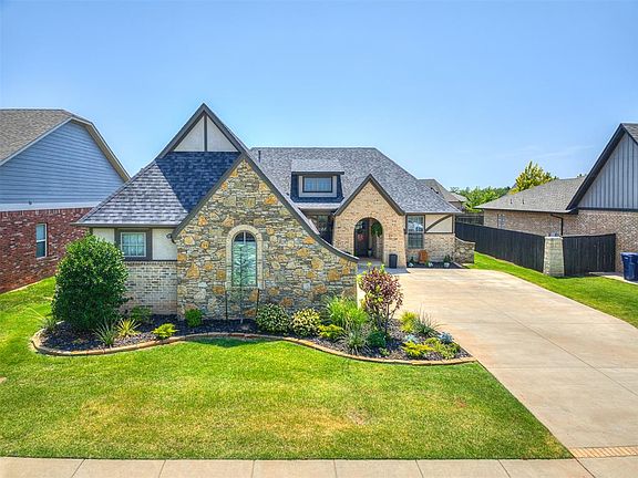 2nd image of 13525 Stonedale Dr