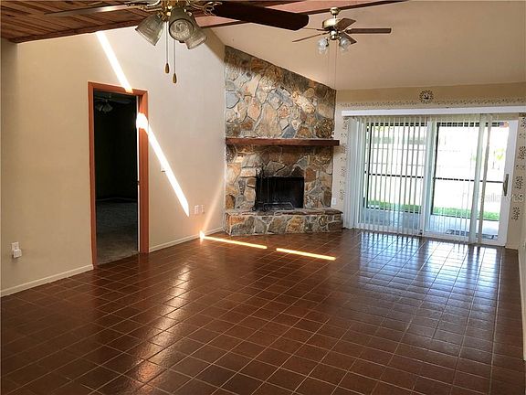 5th image of 4100 Lanai Dr