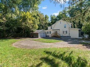21 Colyer Ter, Wayne, NJ 07470
