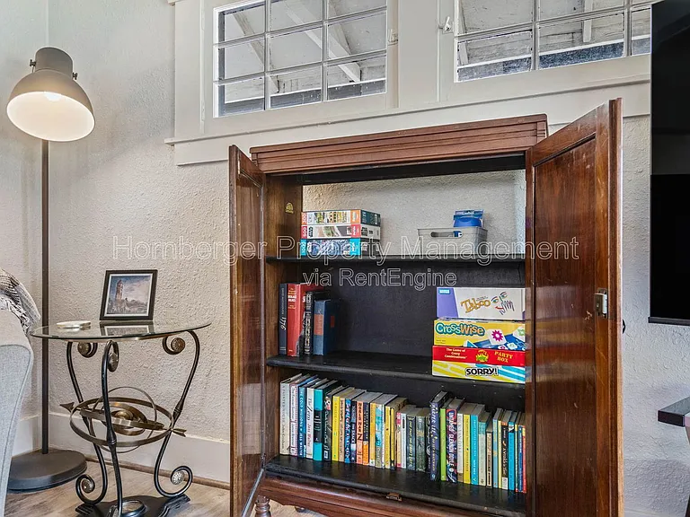 1810 W 11th Ave — Photo 26