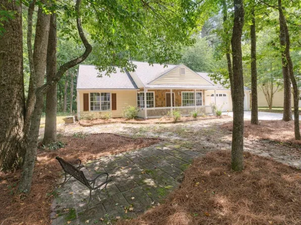 5561 Quarters Way, Powder Springs, GA 30127