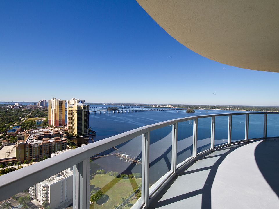 1st image of 3000 Oasis Grand Blvd APT 3001
