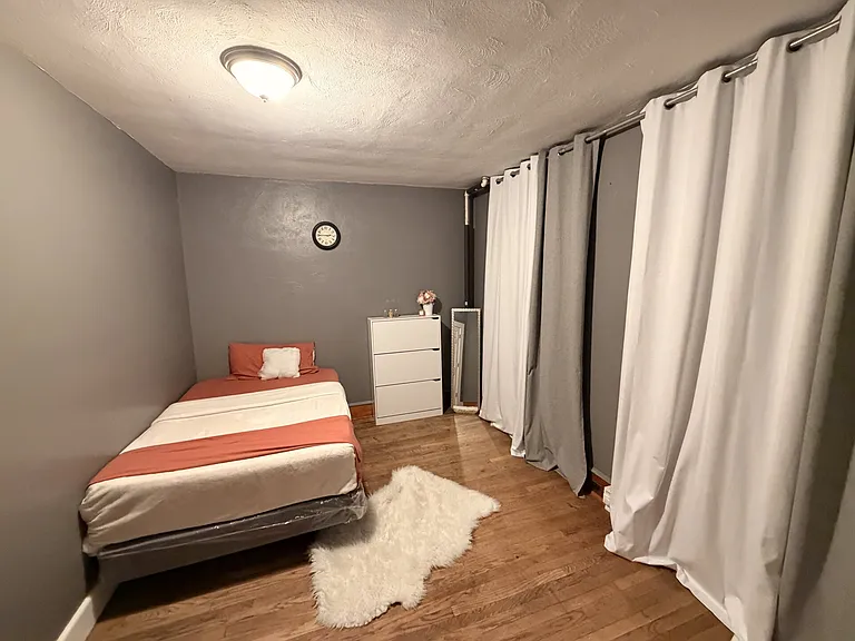 218 W Ridge St #2 — Photo 15