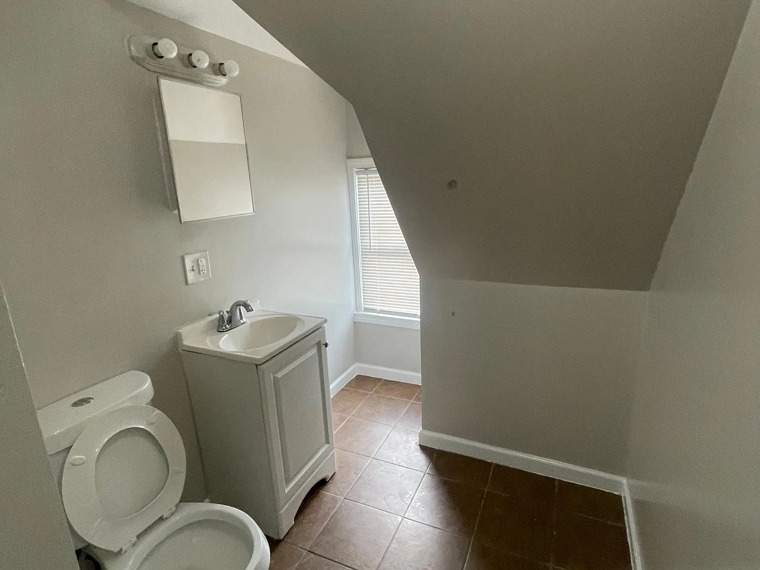 Studio, 169 sqft, $1,000 — Photo 3