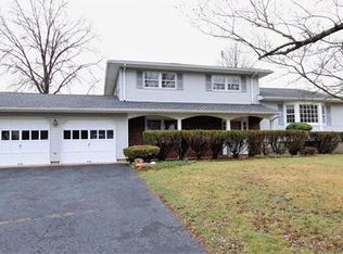 1335 Carlisle Rd, North Brunswick, NJ 08902