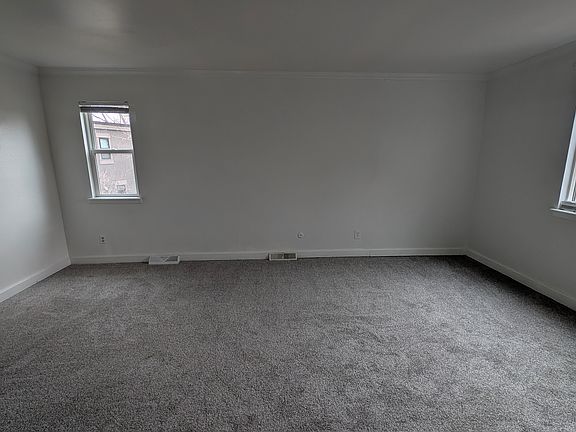 5th image of 1161 S Yosemite Way Unit 33