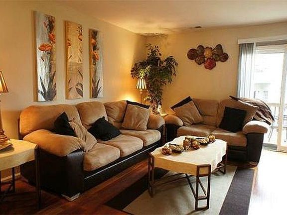 5th image of 16319 Taconic Cir #86E