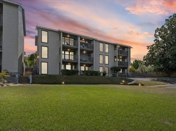 210 S Mobile St APT 49, Fairhope, AL 36532