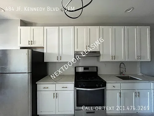 484 John F Kennedy Blvd Photo 1