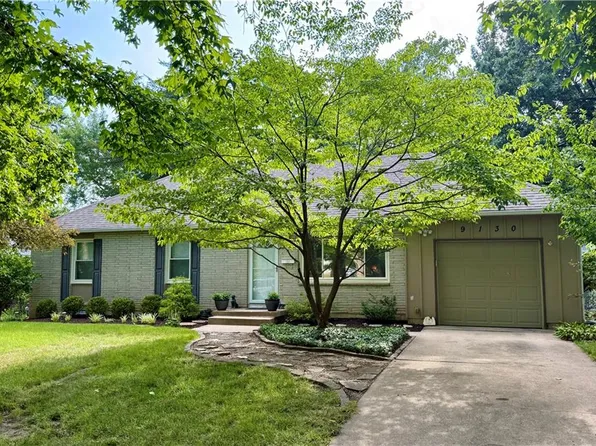 9130 Craig St, Overland Park, KS 66212