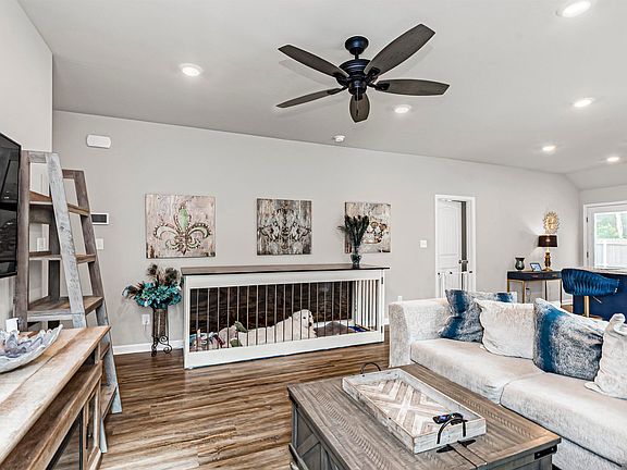 5th image of 13297 Isabella Blvd