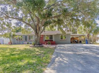 6033 Florida Cir S, Apollo Beach, FL 33572
