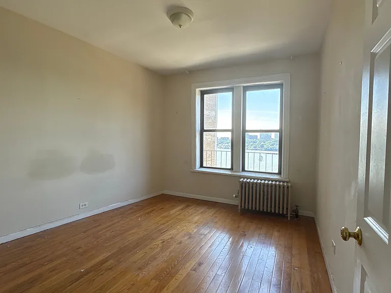 120 Haven Ave #54 — Photo 3