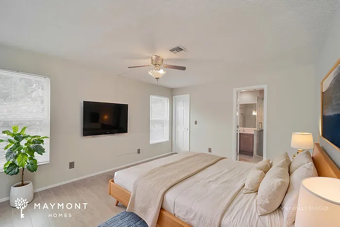 5946 Stringfellow Rd — Photo 11