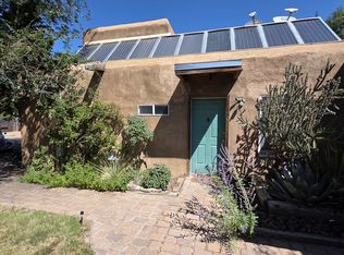 2385 Camino Capitan #3, Santa Fe, NM 87505