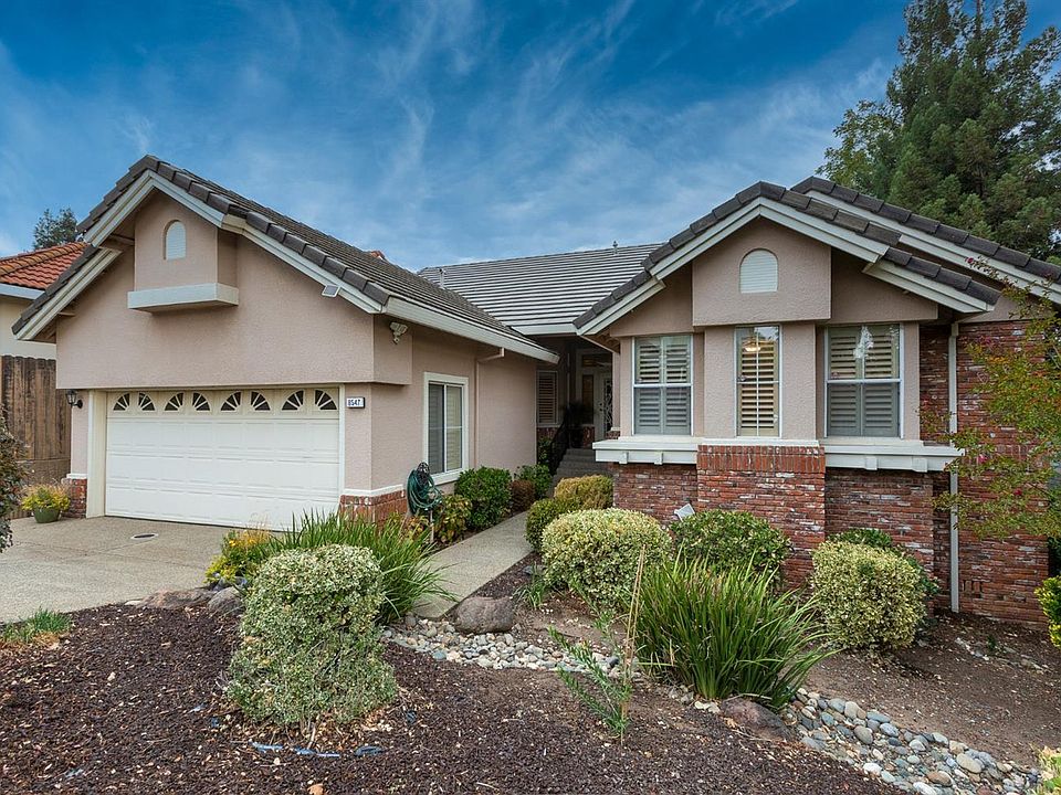1st image of 8547 Heather Cross Way