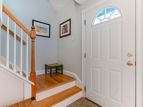 5th image of 22 Tasker Street #10