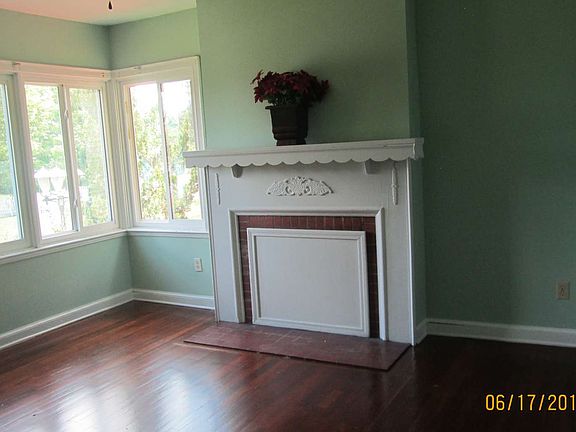 4th image of 405 Duval St
