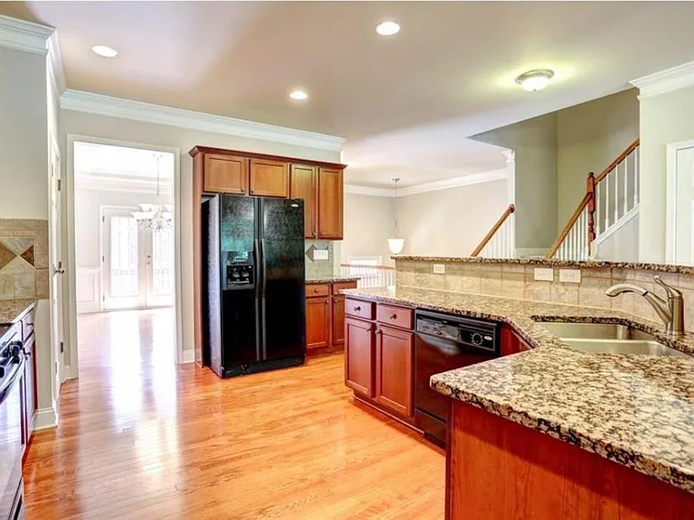 12820 Doe Dr — Photo 7
