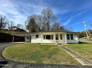 109 Commodore Ave, Elizabethton, TN 37643
