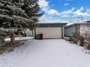 829 Blacklock Way SW, Edmonton, AB T6W 1C6