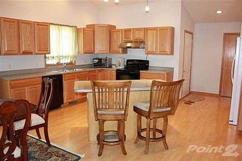 3rd image of 402 Aspenwood Dr