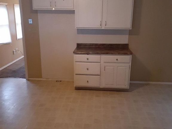 5th image of 10214 Greenbrook Ct