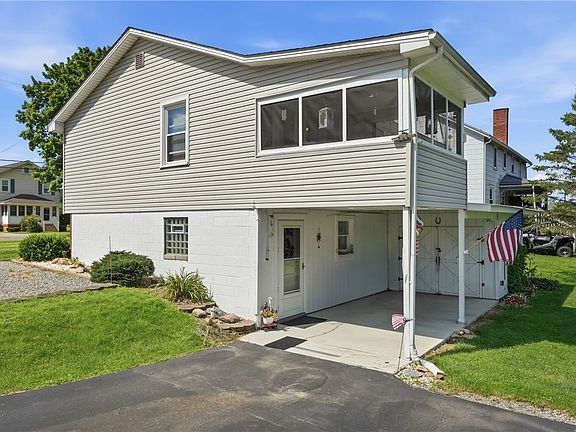 5th image of 412 Highland Ave
