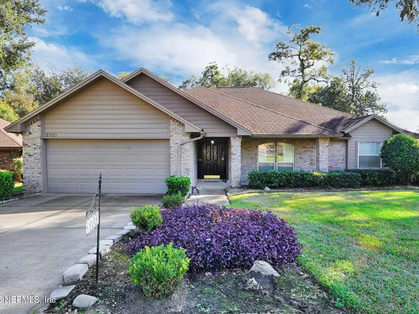 3703 FALLON OAKS Drive, Jacksonville, FL 32277
