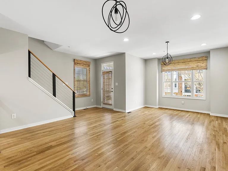 3953 Redbud Rd — Photo 20