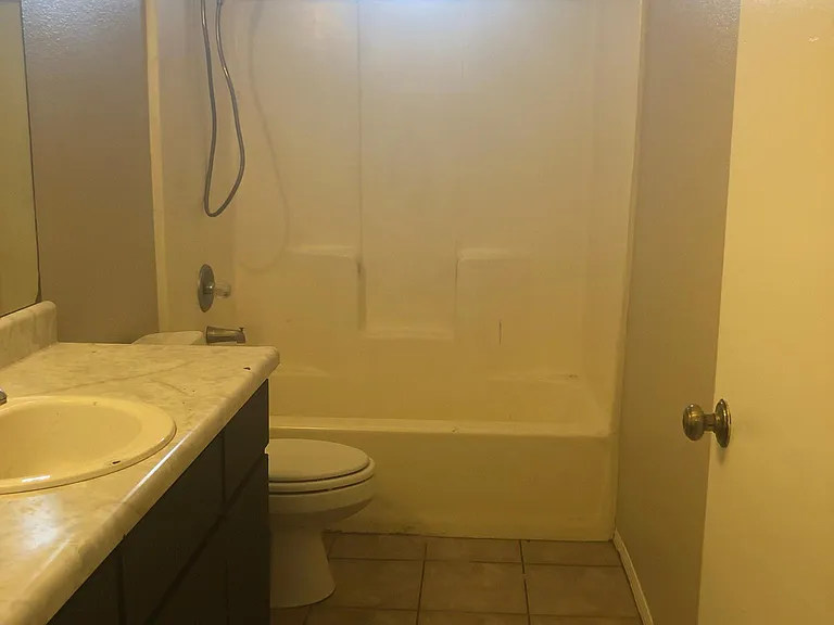 461 E 9th Ave #1 — Photo 9