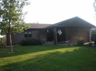 2519 11th Ave NW, Minot, ND 58703
