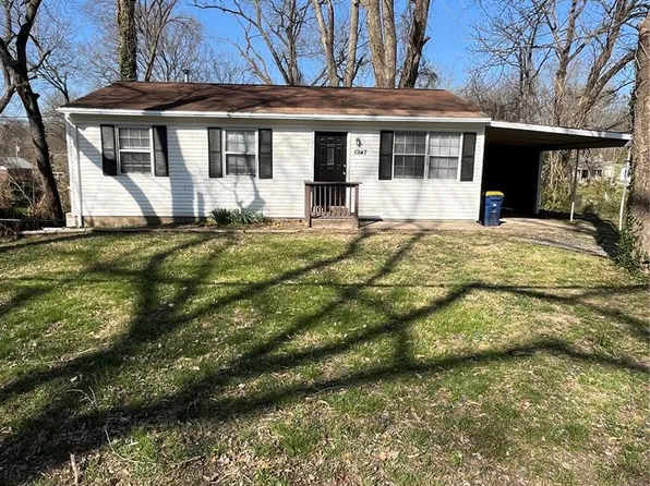 10147 Clairmont Dr, Saint Louis, MO 63136