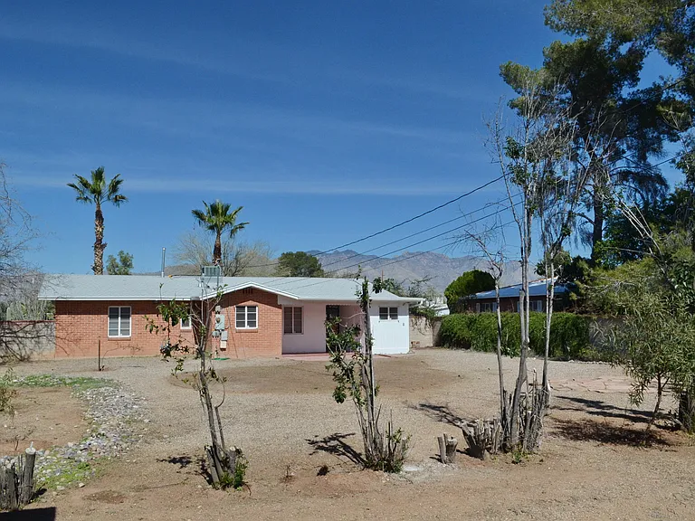 3002 E Copper St — Photo 35