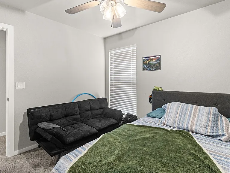 9407 Ratliff Ridge Ave — Photo 19