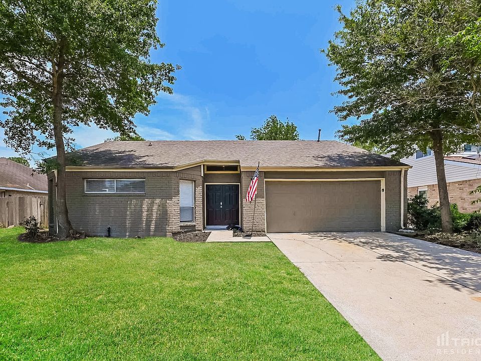 1st image of 6106 Fairview Forest Dr