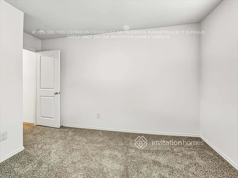 1304 Haymarket Rd — Photo 14