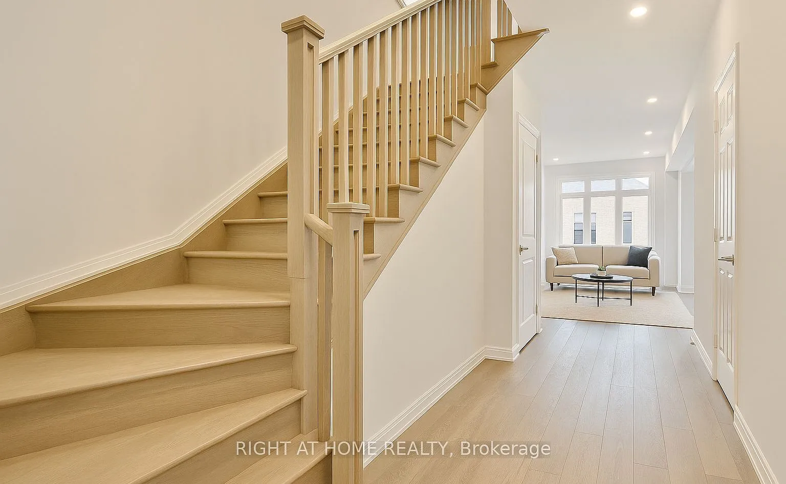 3 bed, $2,700 — Photo 4