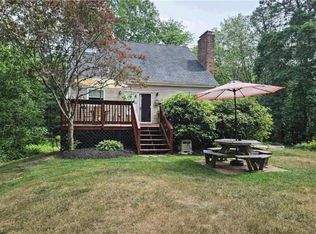 93 New London Tpke, Richmond, RI 02898